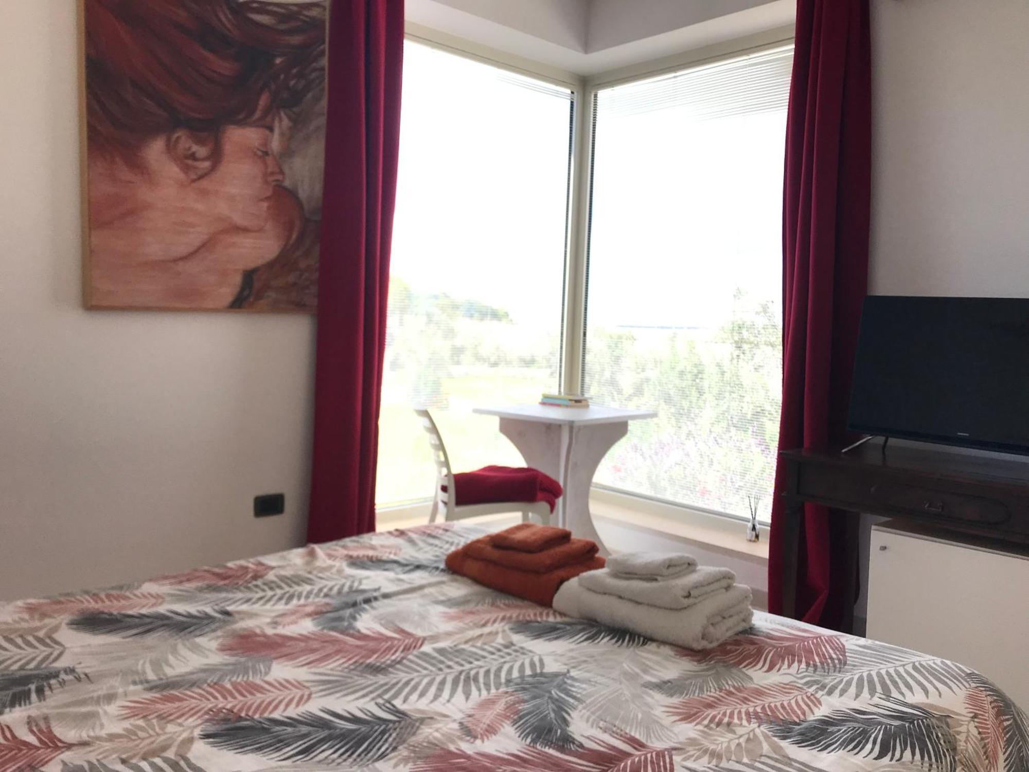 Tenuta Valle Dell Idro Otranto Con Piscina Casamassella Exterior foto